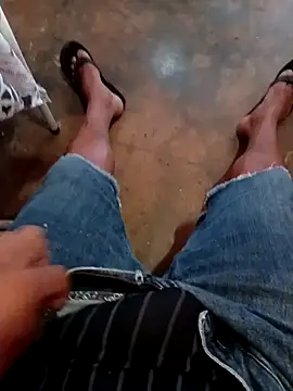 Snapshot of rau_4455 chatting on 09/19/25, 11:00 rau 4455 online show from 09/19/25, 11:00