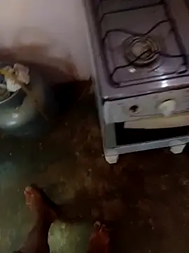 Snapshot of rau_4455 chatting on 11/06/25, 10:38 rau 4455 online show from 11/06/25, 10:38