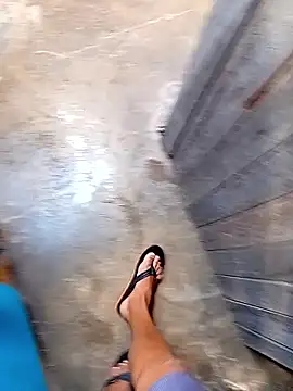 Snapshot of rau_4455 chatting on 11/25/25, 11:10 rau 4455 online show from 11/25/25, 11:10