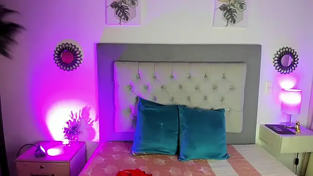 Kylie2211 online show from 02/08/25, 02:47