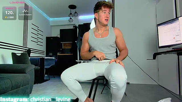 ChristianLevine  online show from 01/20/25, 06:21