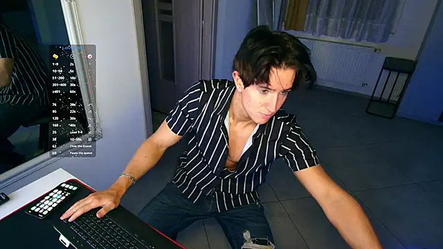 Snapshot of ChristianLevine_ chatting on 04/18/26, 05:28 ChristianLevine online show from 04/18/26, 05:28