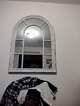 Snapshot of sirchubster chatting on 11/26/25, 08:37 sirchubster online show from 11/26/25, 08:37