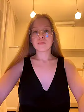 Snapshot of Eva_Weyne chatting on 10/01/25, 06:03 Eva Weyne online show from 10/01/25, 06:03