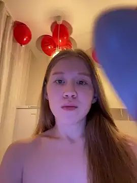 Snapshot of Eva_Weyne chatting on 03/25/26, 08:59 Eva Weyne online show from 03/25/26, 08:59