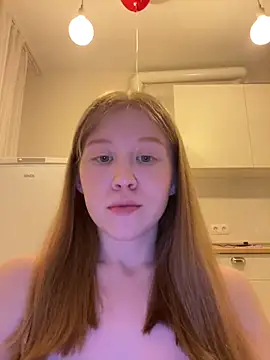 Snapshot of Eva_Weyne chatting on 04/09/26, 08:47 Eva Weyne online show from 04/09/26, 08:47