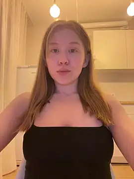 Snapshot of Eva_Weyne chatting on 04/10/26, 09:08 Eva Weyne online show from 04/10/26, 09:08