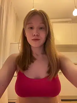 Snapshot of Eva_Weyne chatting on 04/22/26, 07:59 Eva Weyne online show from 04/22/26, 07:59