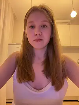 Snapshot of Eva_Weyne chatting on 07/01/26, 10:09 Eva Weyne online show from 07/01/26, 10:09