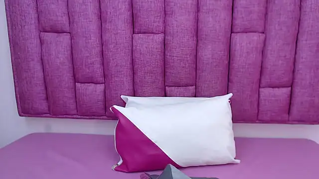 LindaKardi online show from 03/10/26, 12:21