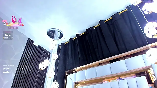 SarayRoyse online show from 01/11/26, 07:30