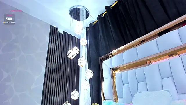 SarayRoyse online show from 02/08/26, 07:39