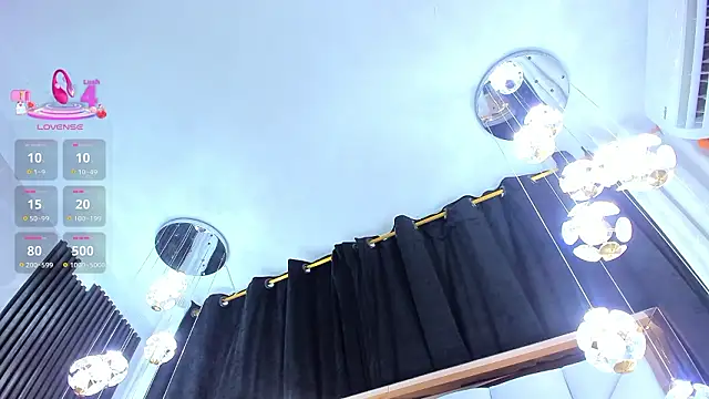 SarayRoyse online show from 03/06/26, 07:32