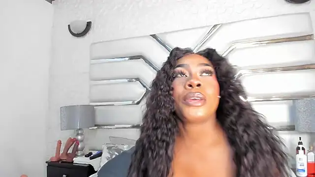 Snapshot of LexiieGrey chatting on 06/16/26, 10:45 LexiieGrey online show from 06/16/26, 10:45