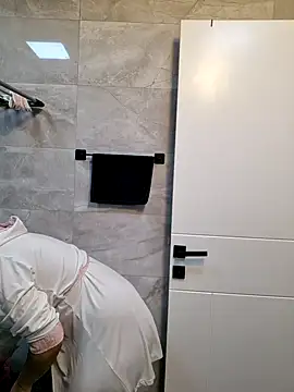 Esmertarcinim online show from 02/07/25, 11:45