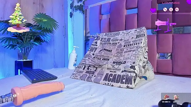 Ana Winnss online show from 12/30/24, 11:38