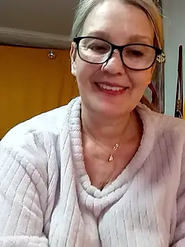 irinamaux online show from 03/15/26, 11:05