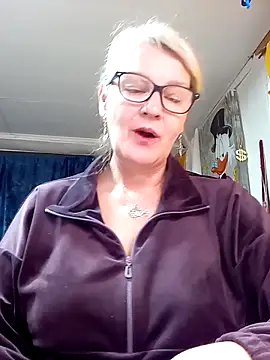 irinamaux online show from 04/15/26, 02:07