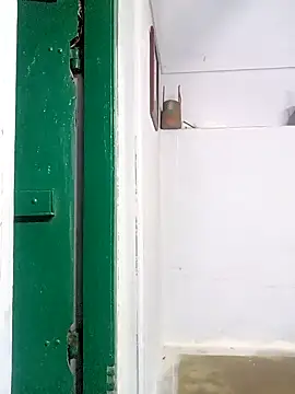 Snapshot of mr_slim_body chatting on 12/06/24, 02:13 mr slim body online show from 12/06/24, 02:13