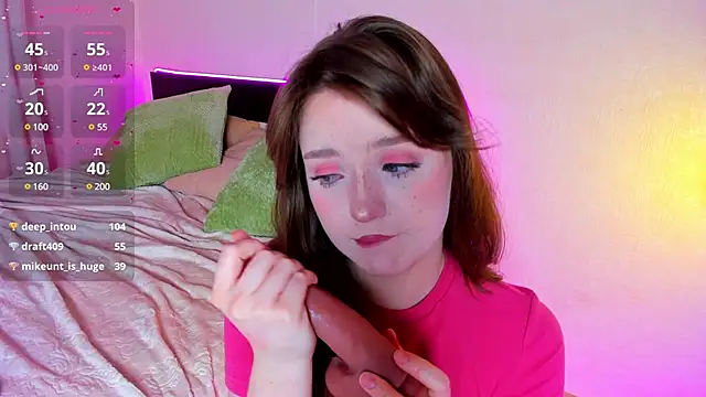 Snapshot of lexxxxxxi chatting on 03/22/25, 09:53 lexxxxxxi online show from 03/22/25, 09:53