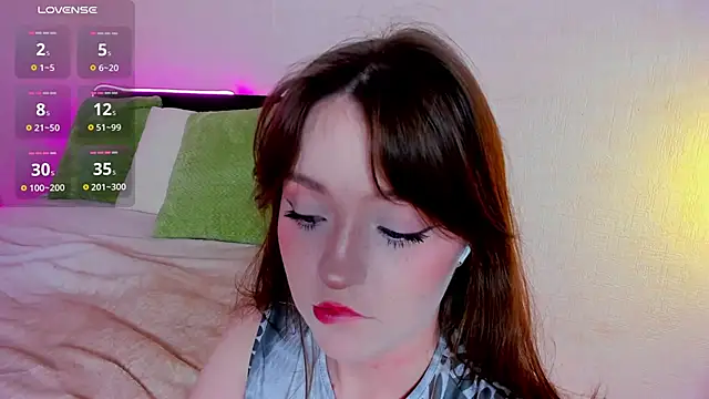 Snapshot of lexxxxxxi chatting on 11/28/25, 06:21 lexxxxxxi online show from 11/28/25, 06:21