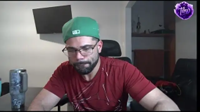 Snapshot of Zander823 chatting on 03/28/26, 04:34 Zander823 online show from 03/28/26, 04:34