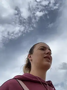 LexyGold online show from 10/26/25, 08:42