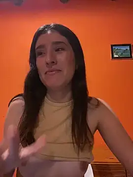 Snapshot of Imsamantha1 chatting on 03/21/25, 12:18 Imsamantha1 online show from 03/21/25, 12:18