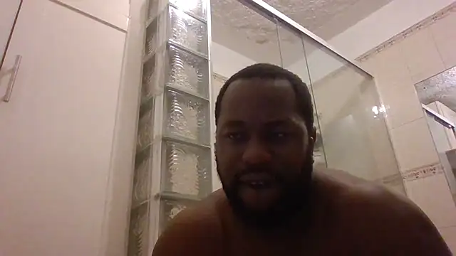 Snapshot of Bighood_T chatting on 03/11/26, 04:07 Bighood T online show from 03/11/26, 04:07