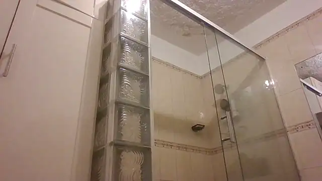 Snapshot of Bighood_T chatting on 04/05/26, 05:59 Bighood T online show from 04/05/26, 05:59