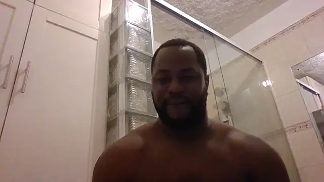 Snapshot of Bighood_T chatting on 06/03/26, 04:15 Bighood T online show from 06/03/26, 04:15