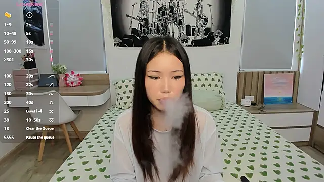 Snapshot of yena_gab chatting on 04/05/26, 02:53 yena gab online show from 04/05/26, 02:53