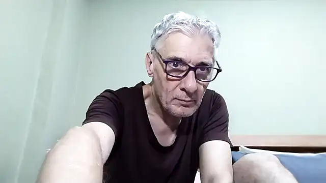 BIGUNCUTHARDCOCK online show from 10/27/25, 01:09