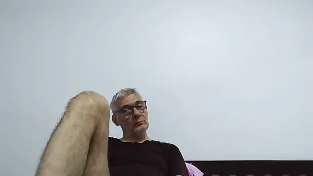 BIGUNCUTHARDCOCK online show from 05/27/26, 11:57