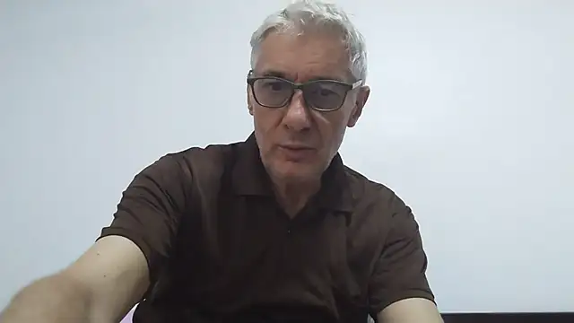 Snapshot of BIGUNCUTHARDCOCK chatting on 06/20/26, 12:58 BIGUNCUTHARDCOCK online show from 06/20/26, 12:58