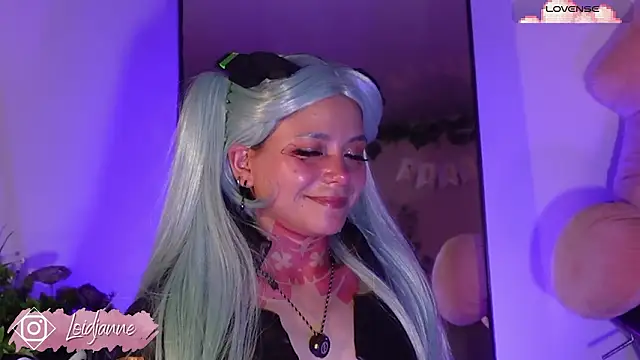 Snapshot of loIijanne chatting on 03/25/26, 12:27 loIijanne online show from 03/25/26, 12:27