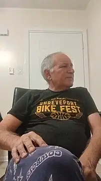 Snapshot of XXCUTHULU23 chatting on 03/21/26, 05:23 XXCUTHULU23 online show from 03/21/26, 05:23