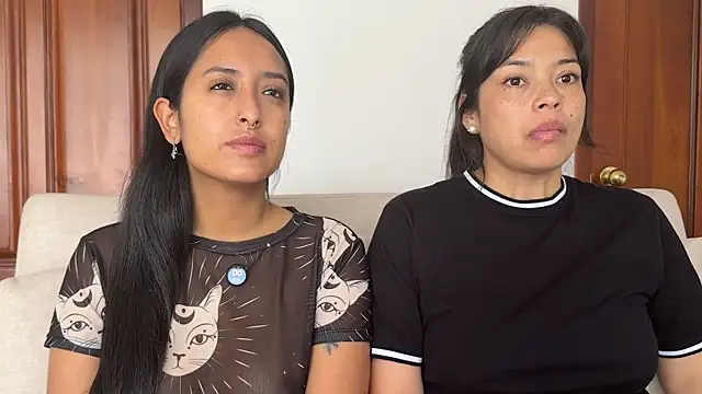 2SummerLove1 online show from 10/27/25, 01:59