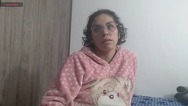 Anne purple online show from 01/29/25, 06:28