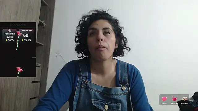 Anne purple online show from 03/05/25, 03:07