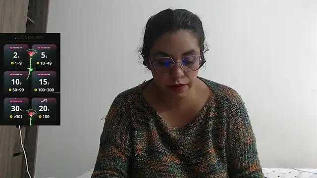 Anne purple online show from 09/30/25, 03:28