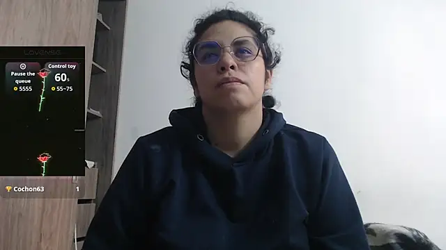 Anne purple online show from 11/21/25, 04:38