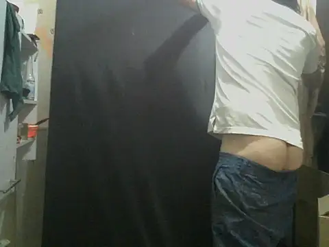 Snapshot of ncuello chatting on 08/07/26, 04:03 ncuello online show from 08/07/26, 04:03