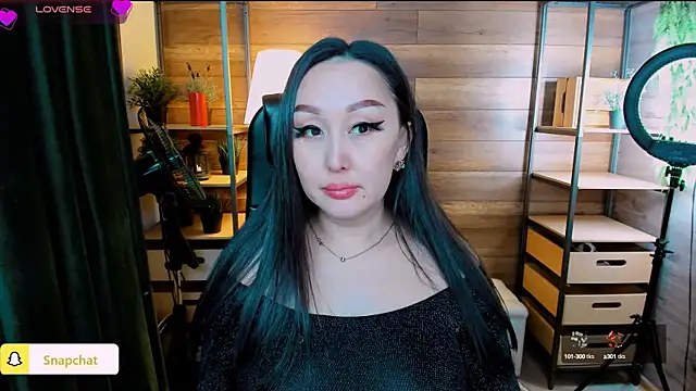 Snapshot of Julianna_Jami chatting on 02/08/25, 11:44 Julianna Jami online show from 02/08/25, 11:44