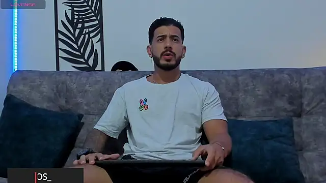 Snapshot of Bruno_Mattos chatting on 03/07/25, 08:55 Bruno Mattos online show from 03/07/25, 08:55