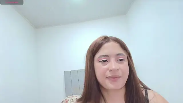 Snapshot of Samyq8 chatting on 09/24/25, 12:25 Samyq8 online show from 09/24/25, 12:25