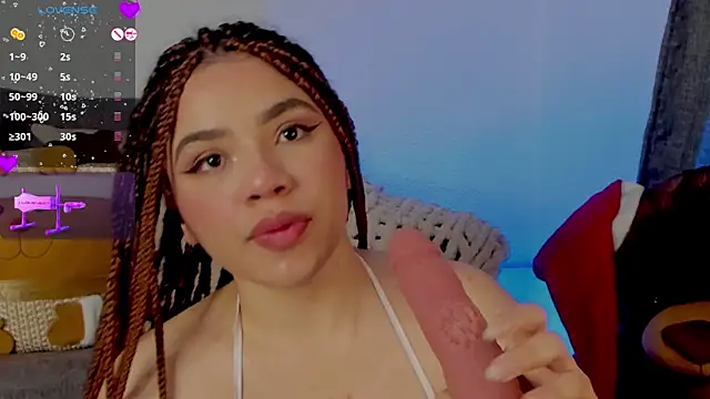 Snapshot of Queen_Deepthroat chatting on 12/25/24, 09:11 Queen Deepthroat online show from 12/25/24, 09:11