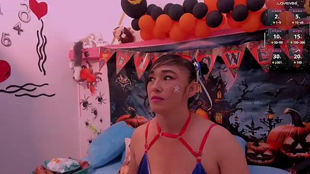 charlotte-11 online show from 10/29/25, 02:30