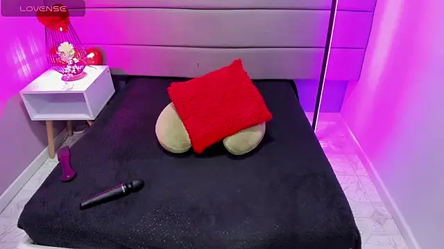 Snapshot of Alicebrooks_ chatting on 03/10/25, 03:41 Alicebrooks online show from 03/10/25, 03:41