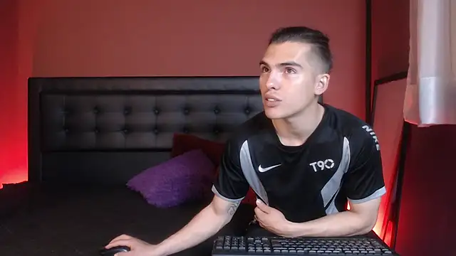  Tattoo Couple online show from 02/25/25, 03:05